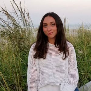 Meet your Posher, Jayde